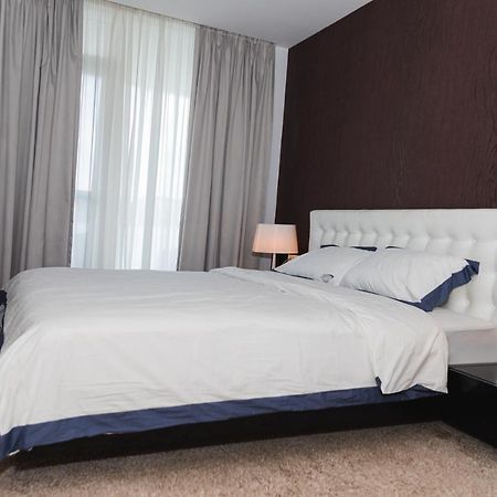 Luxury Trip Apartman Nagyvárad Kültér fotó