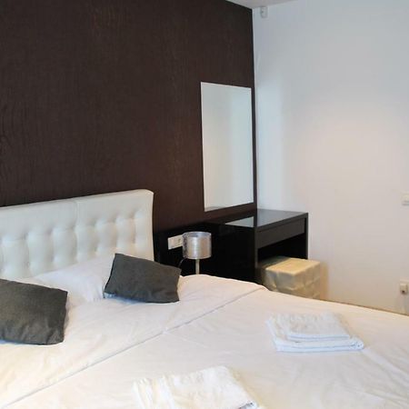 Luxury Trip Apartman Nagyvárad Kültér fotó