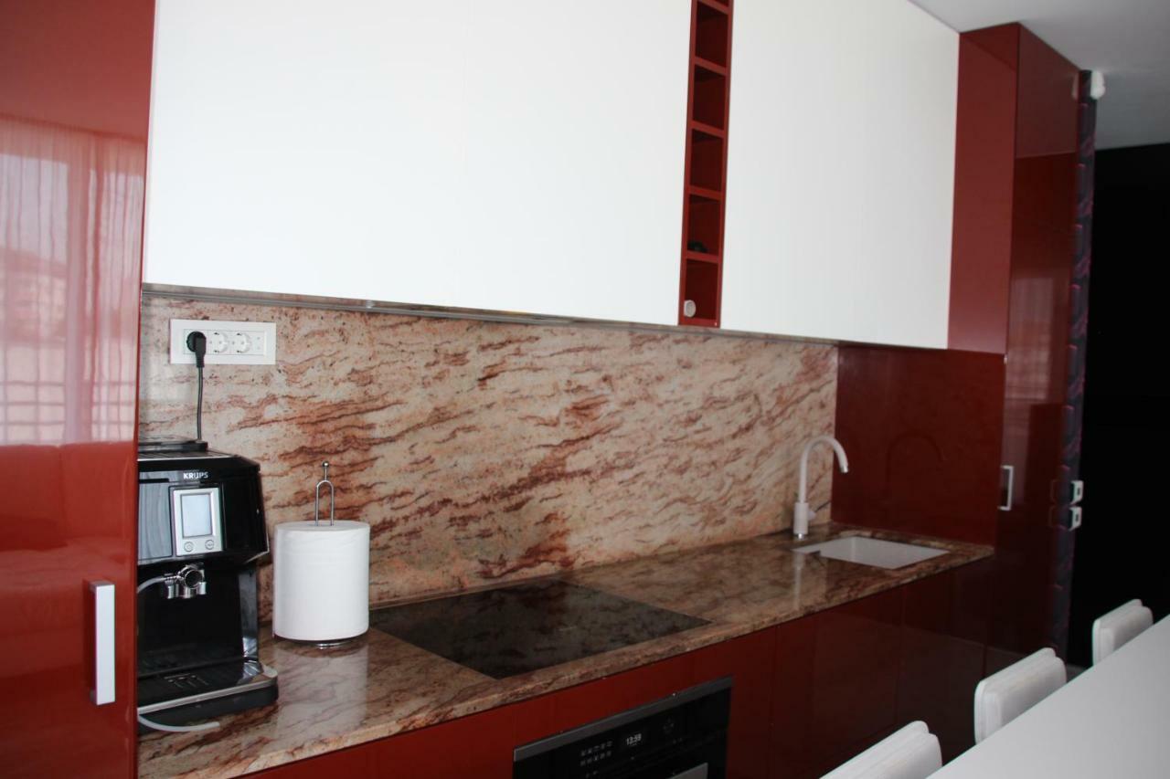 Luxury Trip Apartman Nagyvárad Kültér fotó